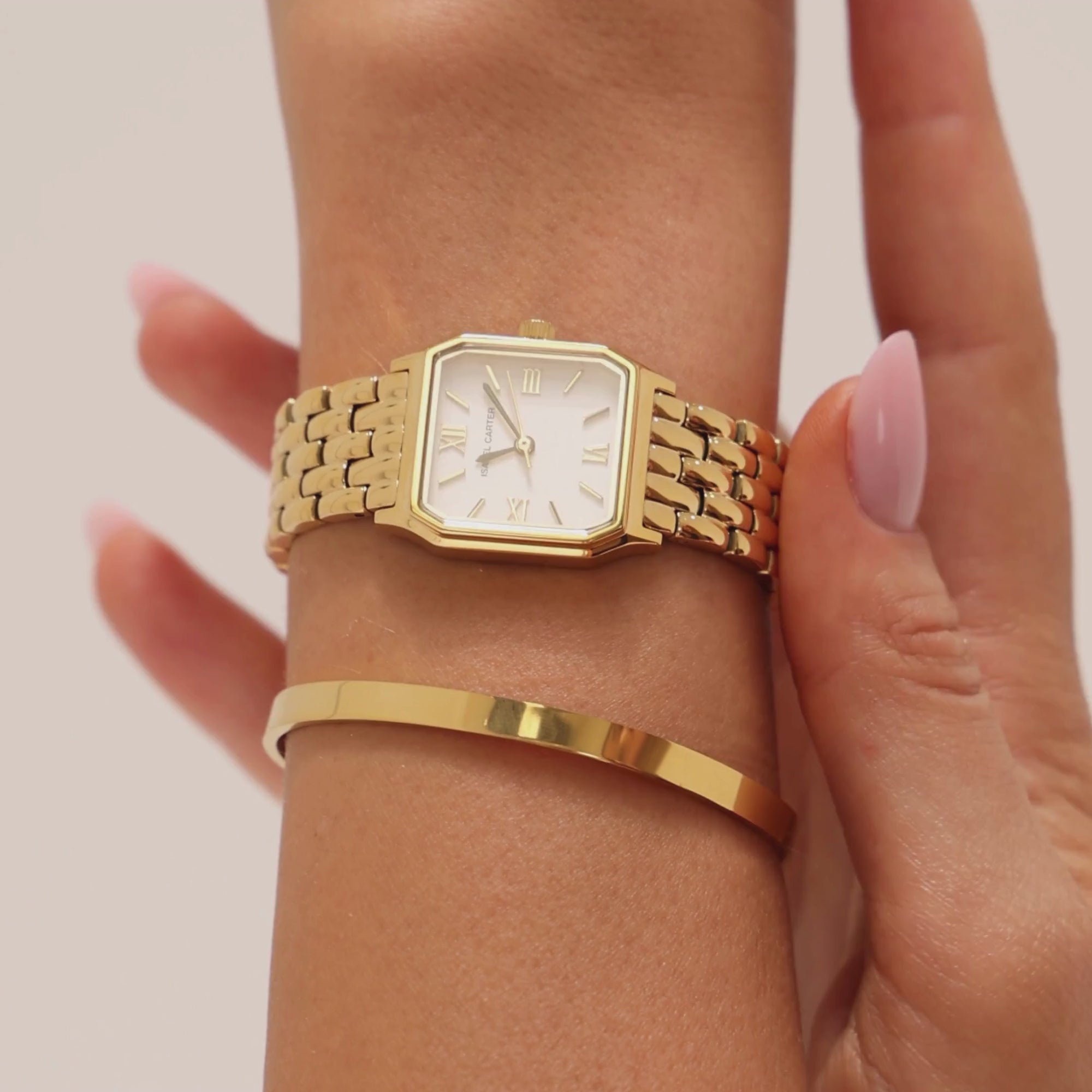 Royale Metal Watch by Isabel Carter in Gold